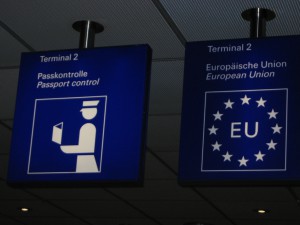   ევროპასთან  ვიზა-ლიბერალიზაცია, პასპორტიზაცია  და უკონტროლო ტერიტორიები