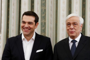 საბერძნეთის პრეზიდენტმა ციპრასს ჰალსტუხის გაკეთებაზე დაპირება შეახსენა